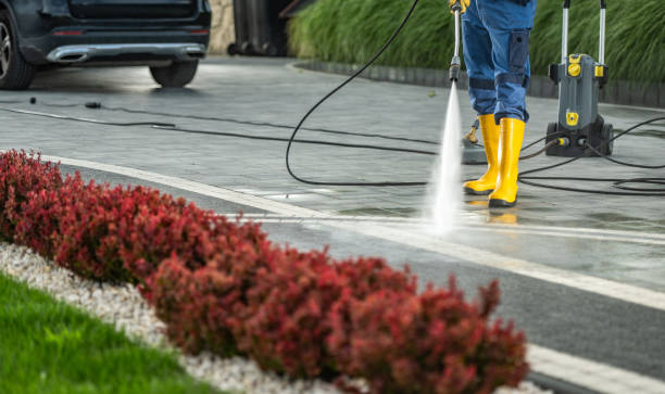 Why Choose Our Certified Pressure Washing Experts for Your Project Needs in Haviland, NY?